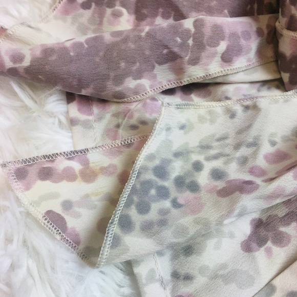 ⭐️LC Lauren Conrad  top - Picture 7 of 7